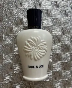 ポール&ジョー　スムージング ファンデーションプライマー 001（限定）