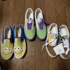 ディズニー トイストーリースニーカー3足セットのサムネイル