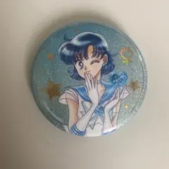 セーラームーン　ローソン　オーロララメ缶バッジA 笑顔　マーキュリー