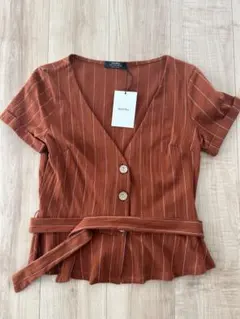 【新品】 ベルシュカ　ペプラムトップス