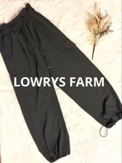 週末限定価格美品LOWRYS FARM カーゴパンツ ウエストゴム ドローコード