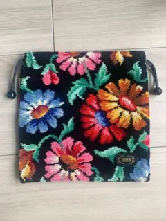 新品❤️FEILER 花柄刺繍ポーチ