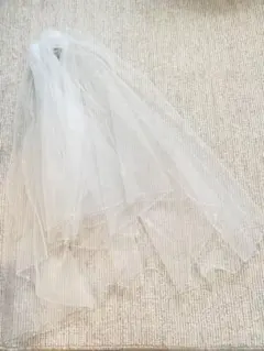 ⭐︎値下げ⭐︎【美品】ホワイト チュール ビジューベール