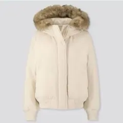 UNIQLO ホワイトファー付きジャケット