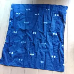 藍染め　作家もの　ネイビー 白い点模様 ハンカチ　バンダナ