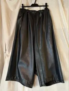 COMME des GARCONS 24AW フェイクレザー パンツ