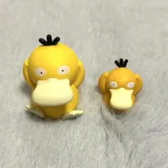 コダック　ガチャガチャ　ポケットモンスター