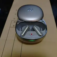 新品同等】集音器ive miniワイヤレスイヤホン ホワイト - メルカリ