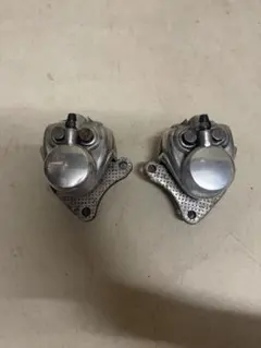 美品　KZ900 Z1 Z2 フロント　ブレーキキャリパー　メッキ　パット付 美品 KZ900 Z1 Z2 フロント ブレーキキャリパー メッキ パット付