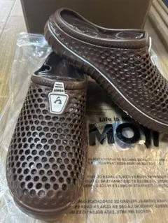 【新品】AMOJI サンダル　ブラウン　26センチ