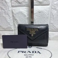 【美品】 PRADA プラダ ヴィッテロダイノ 三つ折り財布 ブラックのサムネイル
