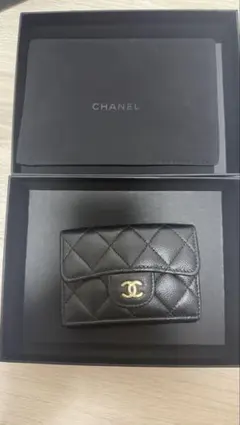 CHANEL 三つ折り財布 キャビアスキンのサムネイル