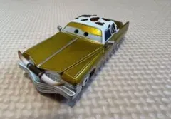 新品 絶版カーズ　ミニカー　★カーズ ★ ダイナコ石油のオーナー