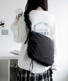 【WEGO】 ドロストギャザーショルダー バッグ