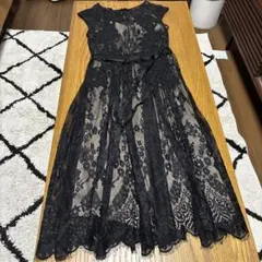 ストロベリーフィールド ブラックレース フラワー刺繍 ロングドレス