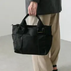 ear PAPILLONNER ポケット8個樹脂パーツトートバッグSサイズ