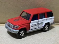 トミカファクトリー ランドクルーザー70 レッド