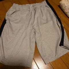 GU ストライプ ショートパンツ S