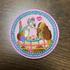 Disney Characters 刺繍缶バッジビスケット 第一弾 わんわん物語