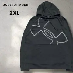 美品✨アンダーアーマー　スウェットパーカー　ラージロゴ　裏起毛　2XL