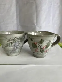 植物模様の陶器製マグカップ2個セット