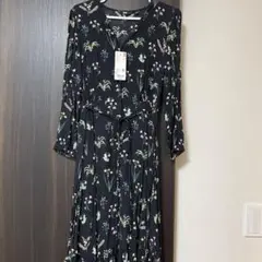【匿名配送】UNIQLO 花柄ロングワンピース Sサイズ
