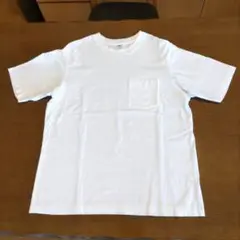 美品 UNIQLO ホワイト Tシャツ Lサイズ ポケット付き