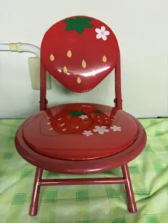 いちご　折りたたみ椅子 赤色　パイプイス