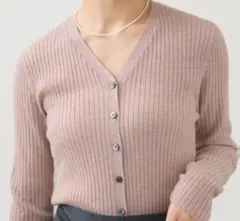 【極美品】イエナ 2025SS イタリア糸RIBVネックカーディガン 洗濯可能