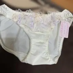 刺繍付きショーツ Mサイズ