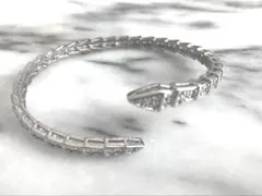 新品未使用激レアシルバー ジルコニア スネークバングル