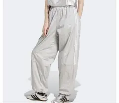 日本未発売モデルM⭐️新品 adidas ダンスウーブンパンツ リボン