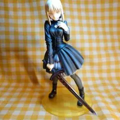 Fate　黒セイバー ドレスVer. 　フィギュア