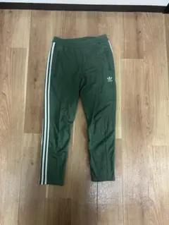 アディダス ジャージ オリーブグリーン　トレフォル　緑　トラックパンツ