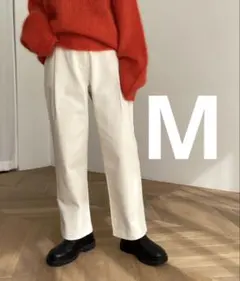 キャナルジーン　コットンテーパードパンツ　クリーム　M