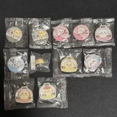 ちいかわ×くら寿司 キーホルダー 缶バッチ マグネット