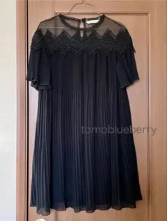 新品★ZARAザラ★レース&プリーツブラックドレスXS＊黒ワンピース