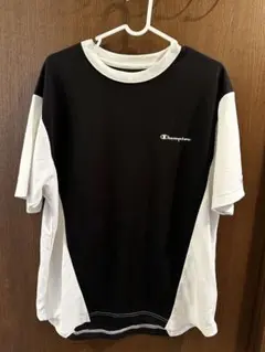 Champion ブラック/ホワイト Tシャツ
