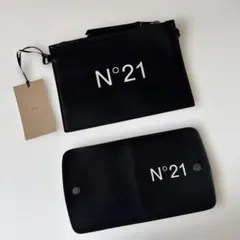 N21 （ヌメロ ヴェントゥーノ) ポーチ　サコッシュ　＆マスク収納用のサムネイル
