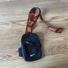 Nike ボディバッグ ブラック