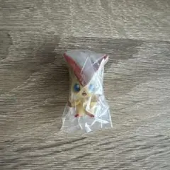 ビクティニ　ポケモン　スイングコレクション　Type:Fire a