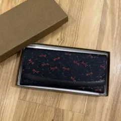 印伝屋 長財布 富士山桜柄ブラック ピンク 伝統工芸 本革 山梨限定柄
