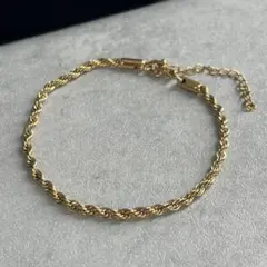 Item thumbnail for item 48dc756b-a614-4f14-8b3e-6c3b1ef9d063