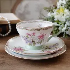 英国製アンティーク Shelleyシェリー トリオ（カップ、ソーサー