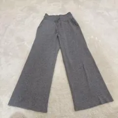 ユニクロ　ウォッシャブルニットリブパンツ　グレー
