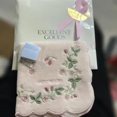 【 新品タグ付き 】WEDGWOOD ピンク 苺花柄 刺繍タオルハンカチ