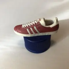adidas スニーカーペットボトルキャップ　GAZZELE