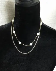 ゴールド 二重ネックレス内側 シェル使用夏の装いにいかがでしょうか