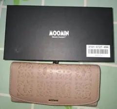 MOOMIN グレージュがま口 長財布 カットアウトデザイン