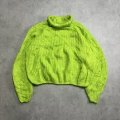 イタリア製 モヘア混 タートルネックニット ネオングリーン オーバーサイズ